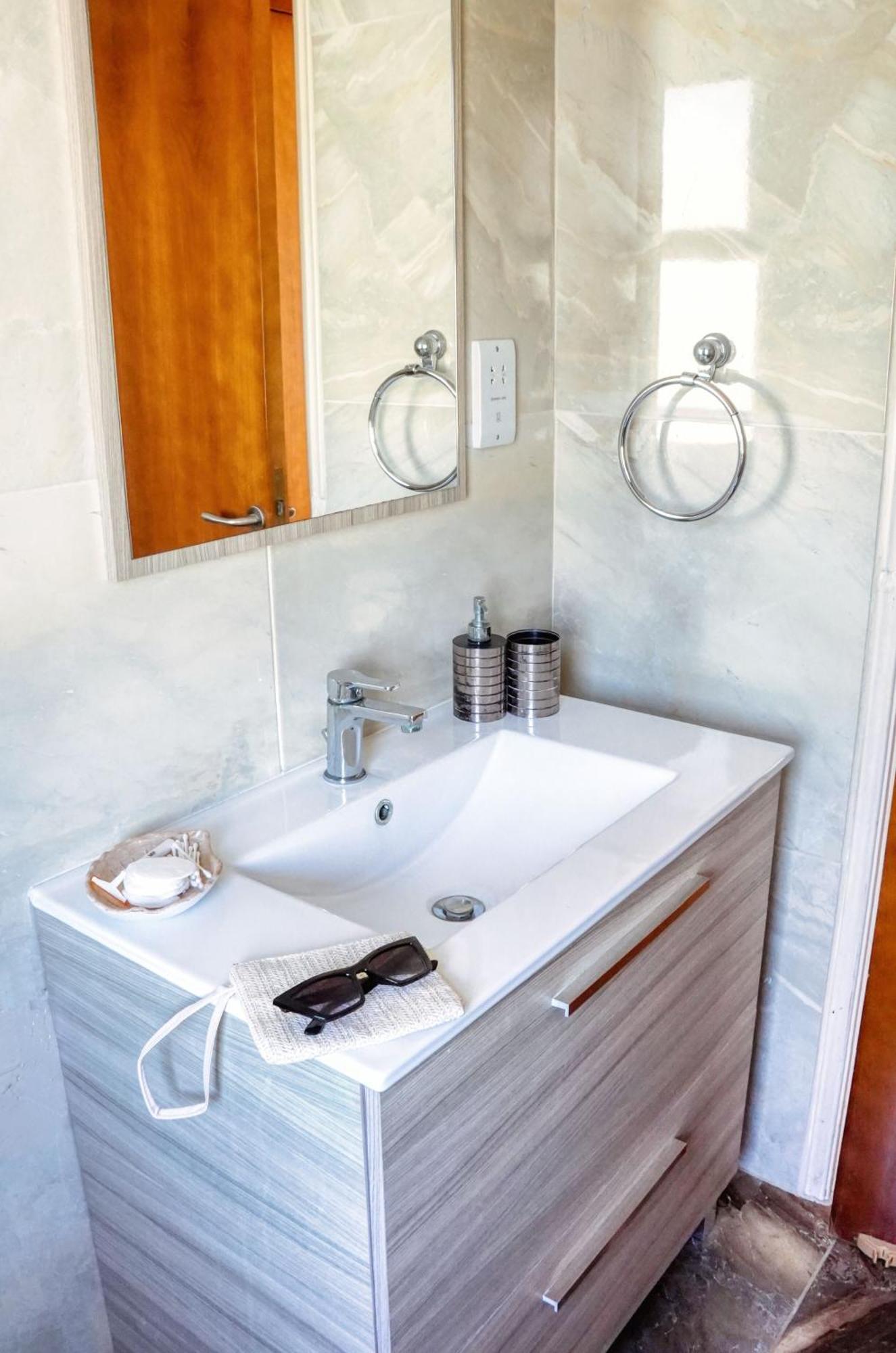 H&O Sunrise Villa In Coral Bay! Luaran gambar
